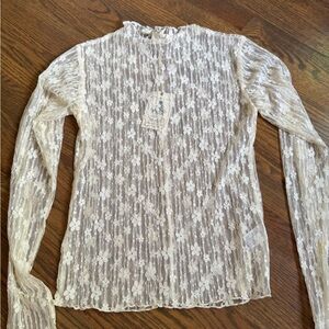 Easel White Floral Lace top